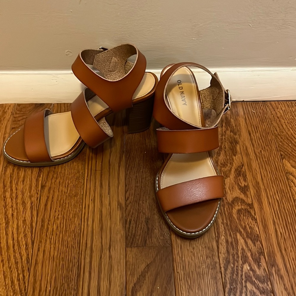 Old Navy heeled sandals